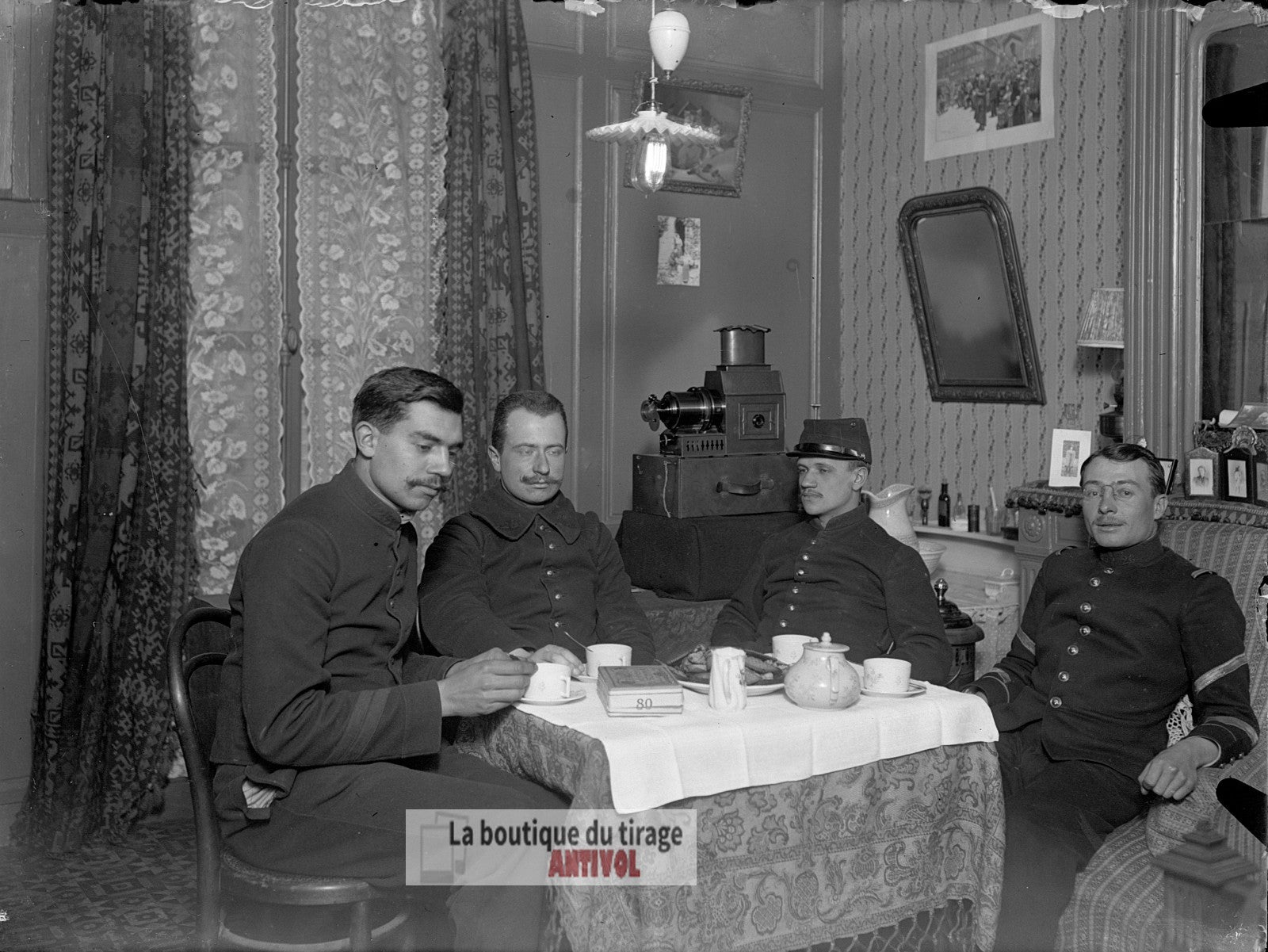 Réveillon des soldats, Paris, plaque verre, photo ancienne, négatif 9x12 cm