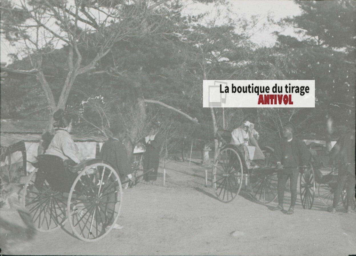 Asie, Japon, Rickshaws, photo plaque verre, noir & blanc, positif 8,5x10 cm