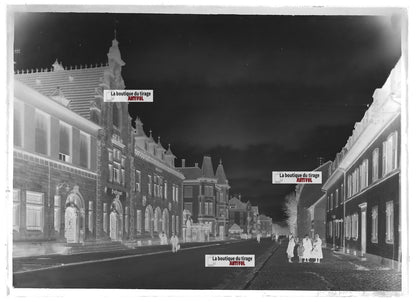 Plaque verre photo ancienne négatif noir et blanc 13x18 cm Saint-Louis La Poste