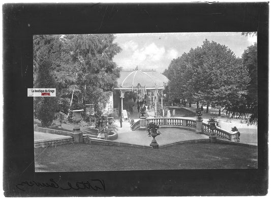 Plaque verre photo ancienne positif noir et blanc 13x18 cm Vittel therme Vosges