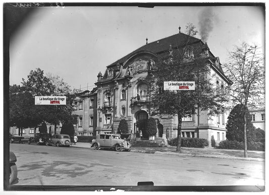 Plaque verre photo ancienne positif noir et blanc 13x18 cm Colmar bains voitures