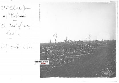 Estrées bombardement WW1, Plaque verre stéréo, positif noir & blanc 4,5x10,7 cm