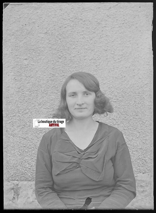 Portrait, femme, France, Plaque verre photo, négatif ancien noir & blanc 6x9 cm